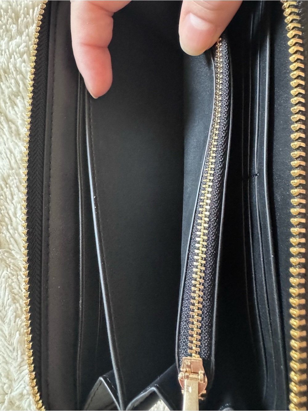 Coach Signature Long Zip Around Wallet NWT - Picture 8 of 11